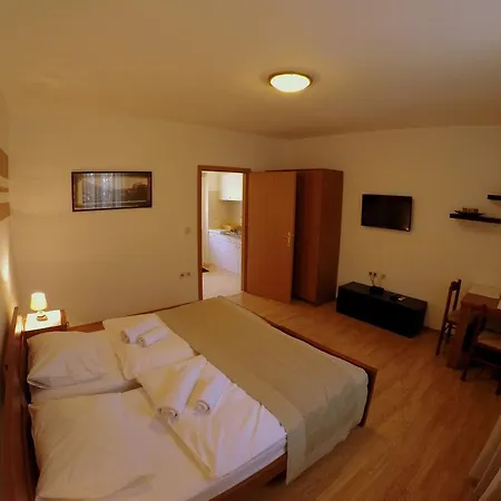 Apartments Dalmatino Ragusa Esterno foto
